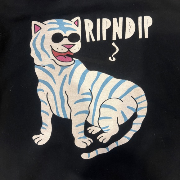 Black medium men’s hoodie from Rip & Dip has a white cat graphic throughout - Picture 6 of 10
